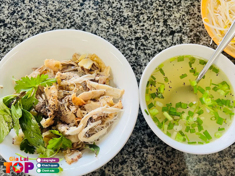 Pho-ngoc-son-gialaitoplist