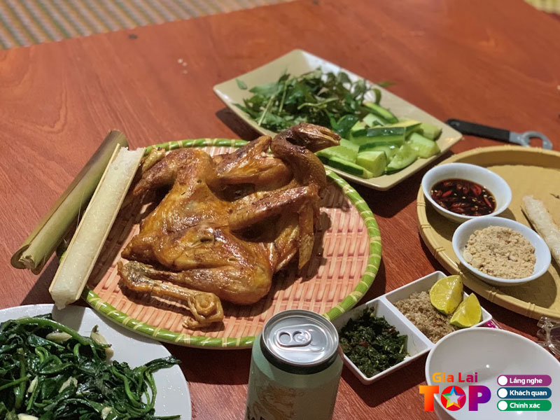 Com-lam-ga-nuong-ksor-h-thu-gialaitoplist