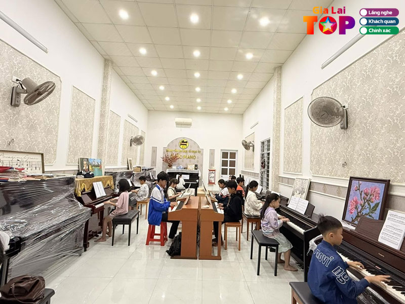 Trung-tam-am-nhac-quoc-piano-gialaitoplist