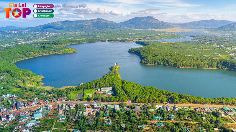 Tong-hop-nhung-bai-tho-ve-gia-lai-cam-xuc-dam-tinh-que-huong-gialaitoplist
